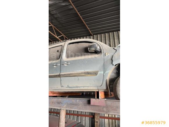 RENAULT KANGO 3 SAĞ ARKA KAPI ÇIKMA ORJİNAL