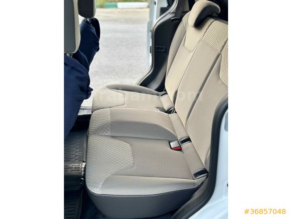 Sahibinden Ford Tourneo Courier 1.6 TDCi Titanium Plus 2017 Model 