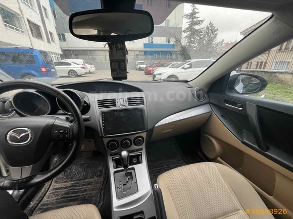 Sahibinden Mazda 3 1.6 Touring 2011 Model 