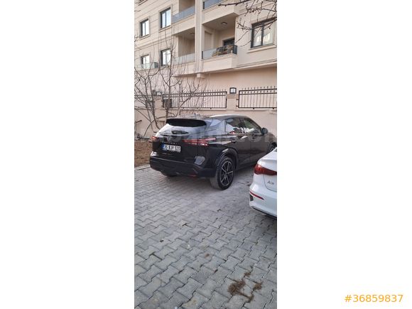 Sahibinden Nissan Qashqai 1.3 DIG-T Sky Pack 2022 Model