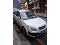 Sahibinden Kia Rio 1.5 CRDi EX Comfort 2008 Model  219.000 km Beyaz DEGİŞENSİZ