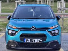Sahibinden Citroen C3 1.2 PureTech Feel 2023 Model İstanbul 70.000 km Mavi