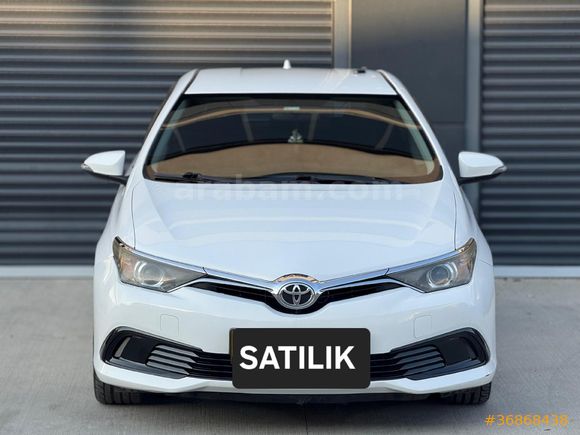 Sahibinden Toyota Auris 1.33 Life 2015 Model