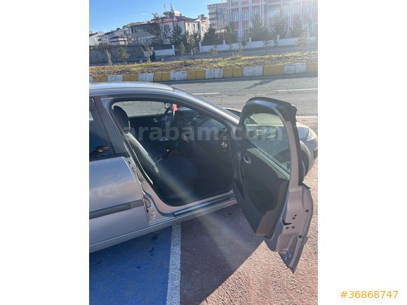 Sahibinden Renault Megane 1.6 Dynamique 2004 Model 
