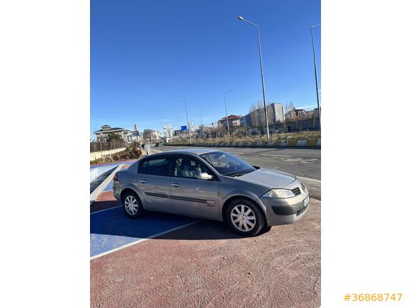 Sahibinden Renault Megane 1.6 Dynamique 2004 Model 