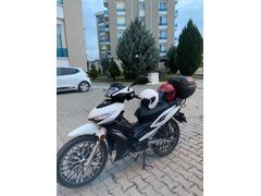 TERTEMİZ KÜBA EASY PRO 2024 MODEL 50CC 135LİĞE ÇEVRİLİ  TERTEMİZDİR 3000 KM 2027 YE KADAR VİZE VAR