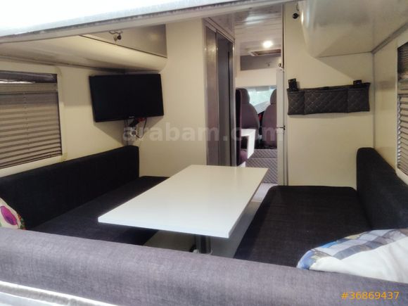 2016 model Karavan Motokaravan