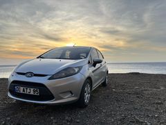Sahibinden Ford Fiesta 1.4 TDCi Trend 2012 Model  247.500 km Gri (Gümüş)
