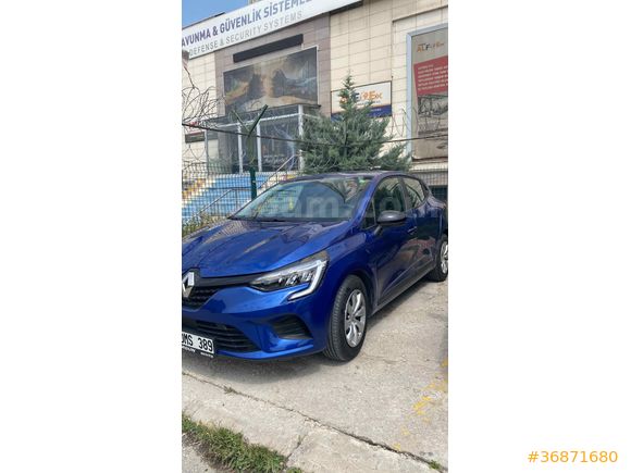 Sahibinden Renault Clio 1.0 SCe Joy 2023 Model 