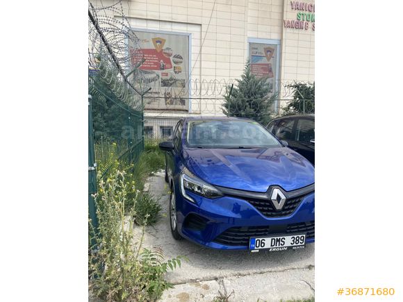 Sahibinden Renault Clio 1.0 SCe Joy 2023 Model 