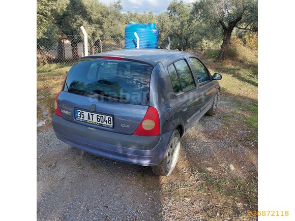 Bayan Öğretmenden Clio 1.6 Otomatik Vites 2000 Model