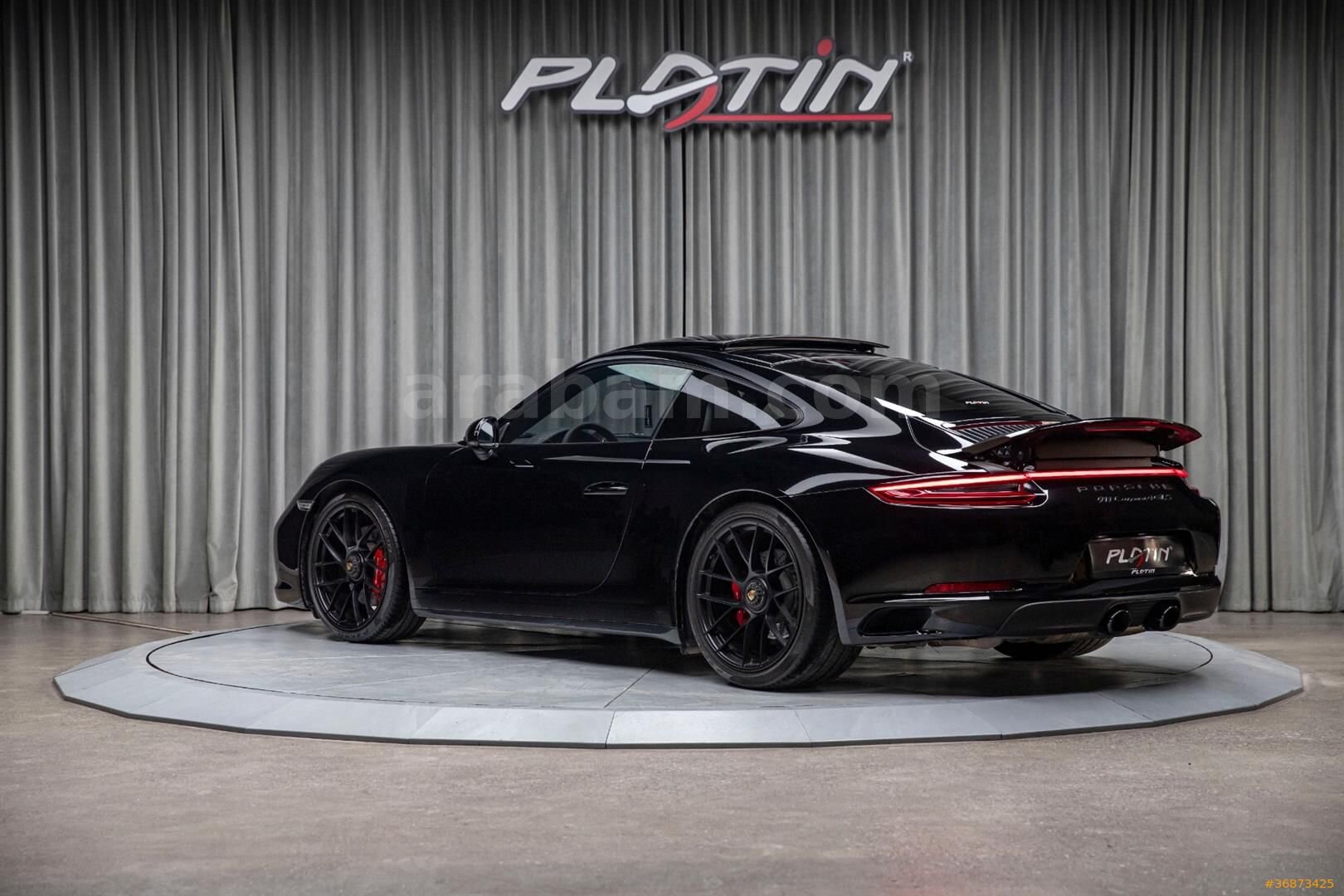 Galeriden Porsche 911 Carrera 4 GTS 2017 Model İstanbul 31.500 km Siyah 4