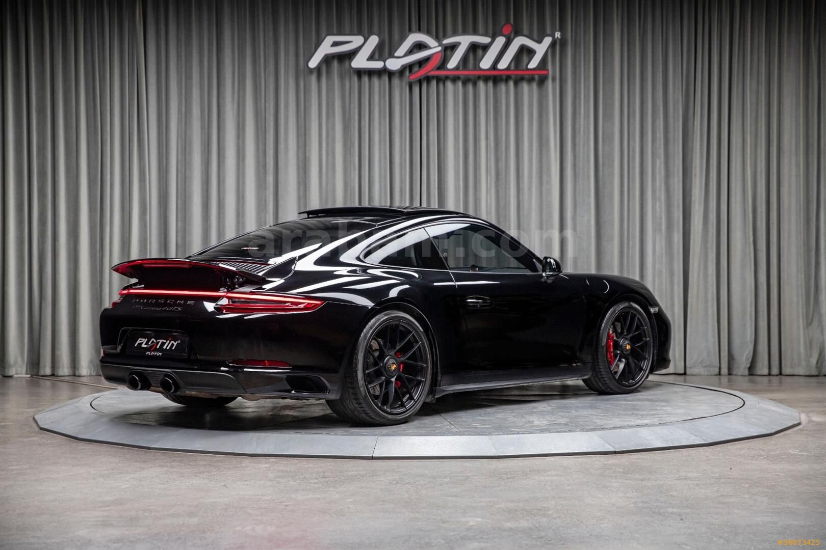 Galeriden Porsche 911 Carrera 4 GTS 2017 Model İstanbul 31.500 km Siyah 6