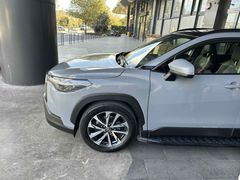 Sahibinden Toyota Corolla Cross 1.8 Passion X-Pack 2023 Model  60.000 km Gri (titanyum)
