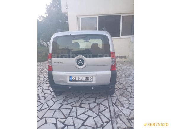 Sahibinden Citroen Nemo Combi 1.4 HDi SX Plus Vizyon 2012 Model  295.000 km Gri (Gümüş)
