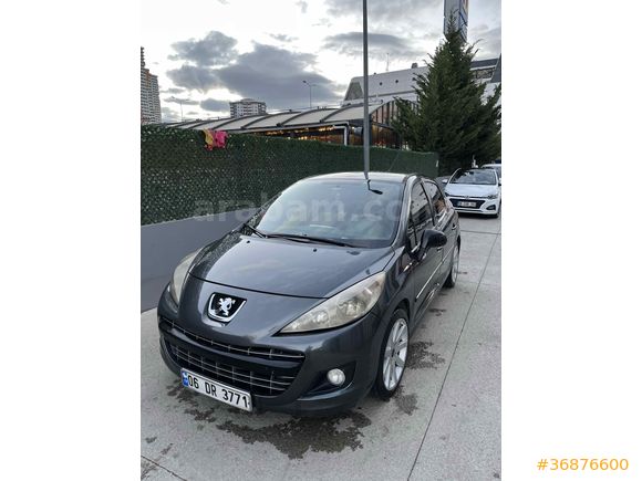 Sahibinden Peugeot 207 1.4 HDi Active 2011 Model 