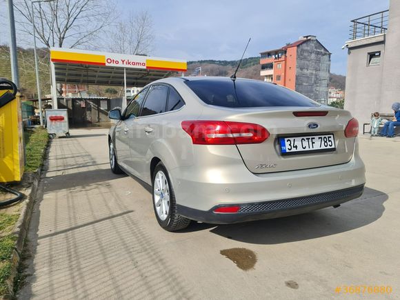 2.Sahibinden Ford Focus  Titanium 2015 Model