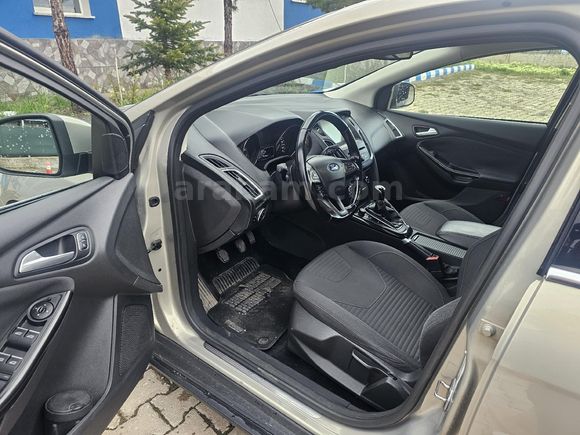 2.Sahibinden Ford Focus  Titanium 2015 Model