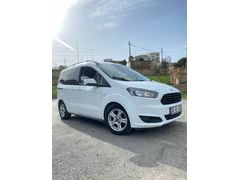Sahibinden Ford Tourneo Courier 1.6 TDCi Deluxe 2017 Model  127.000 km Beyaz