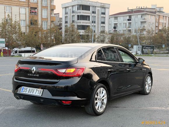 Sahibinden Renault Megane 1.5 Blue DCI Icon 2019 Model 