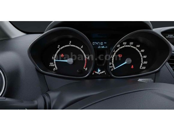 ilk Sahibinden Ford Tourneo Courier 1.5 TDCi Titanium 2022 Model 