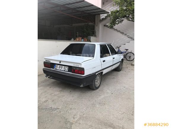 Sahibinden Renault R 9 1.4 Broadway 1994 Model