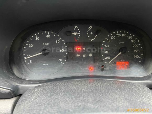 Sahibinden Renault Clio 1.4 Expression 2002 Model 