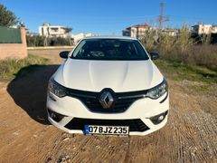 Tesla ekran Megane 1.5 Blue DCI Touch 2019 Model