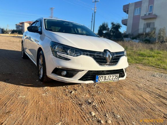 Tesla ekran Megane 1.5 Blue DCI Touch 2019 Model