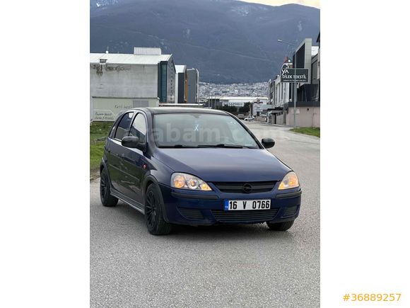 Sahibinden Opel Corsa 1.2 Essentia 2006 Model  275.000 km Lacivert