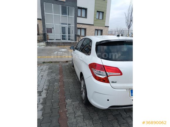 Sahibinden Citroen C4 1.6 e-HDi Confort Plus 2011 Model  253.000 km Beyaz