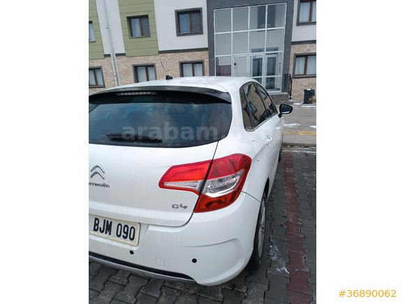Sahibinden Citroen C4 1.6 e-HDi Confort Plus 2011 Model  253.000 km Beyaz
