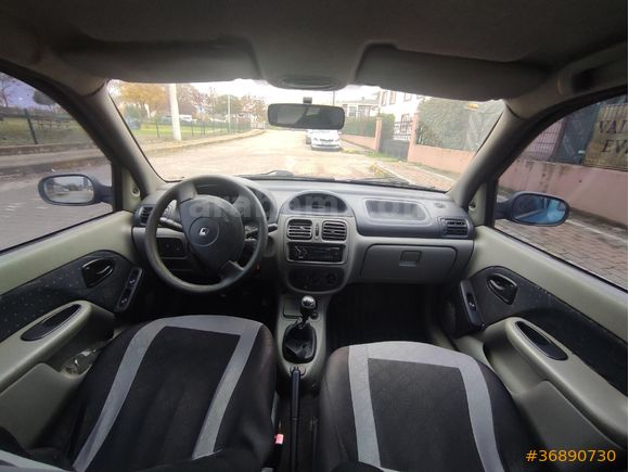 Renault Clio 1.4 Authentique 2002 KLİMALI HAVA YASTIKLI