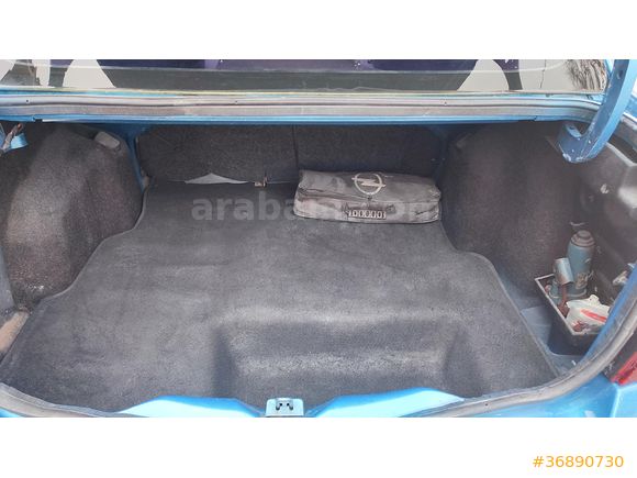 Renault Clio 1.4 Authentique 2002 KLİMALI HAVA YASTIKLI