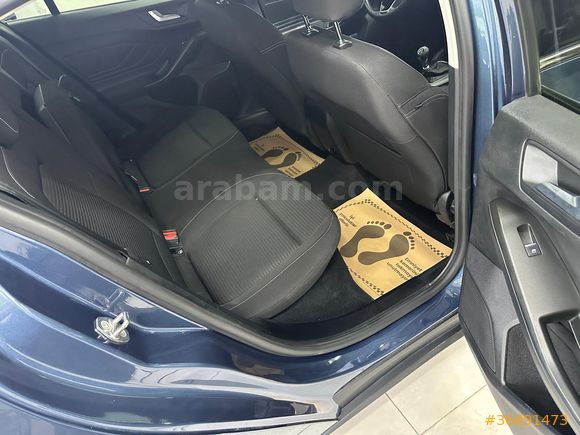 Sahibinden Ford Focus 1.0 EcoBoost Titanium X 2023 Modell
