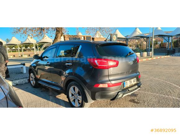 kia Sportage 1.6 GSL Plus 2012 model 182binde 