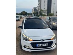Sahibinden Hyundai i20 1.4 CRDi Style 2015 Model  180000 km cam tavan sanruf aktif 
 Beyaz 27000 hasar kaydı vardır tek fiyat 73000 