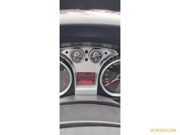 Ford Focus 1.6 Titanium 2010 Model Station wagon