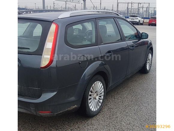 Ford Focus 1.6 Titanium 2010 Model Station wagon