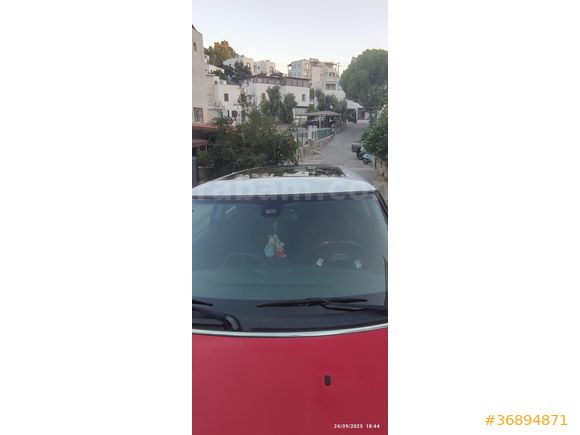 Sahibinden Değişensiz Mini Cooper 1.6 2009 Model  189.000 km Kırmızı