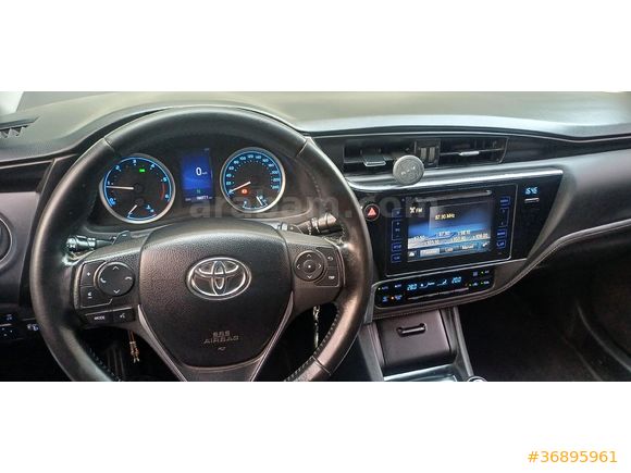 Sahibinden Toyota Corolla 1.4 D-4D Touch 2017 Model otm.fuul orjinal
