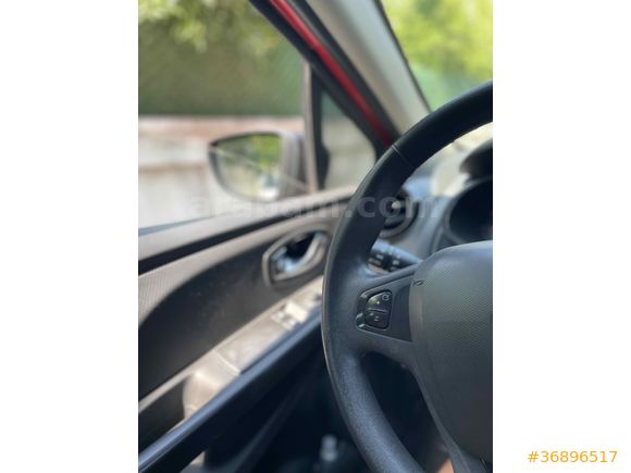Memurdan Hatasız Renault Clio 1.5 dCi Touch 2015 Model 