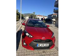 Sahibinden Toyota Yaris 1.5 Dream 2024 Model  6.001 km Kırmızı