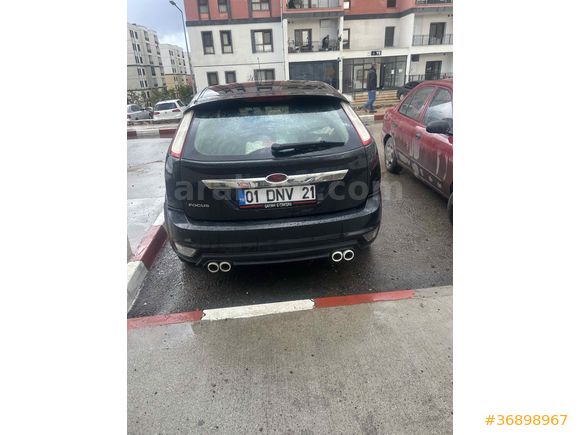 Sahibinden Ford Focus 1.6 Titanium 2011 Model  270.000 km Siyah