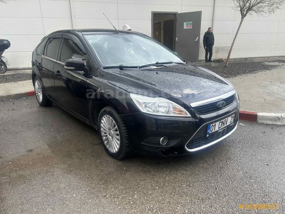 Sahibinden Ford Focus 1.6 Titanium 2011 Model  270.000 km Siyah