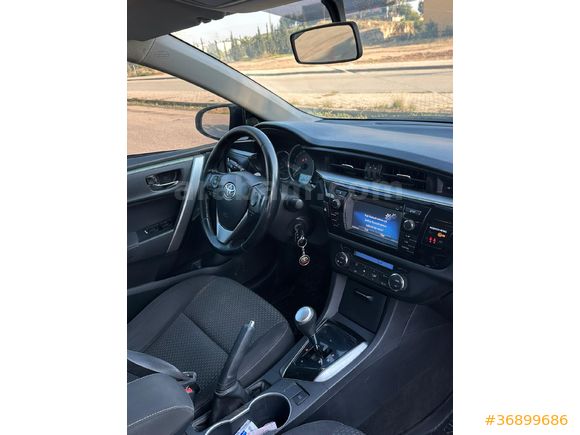 Sahibinden Toyota Corolla 1.4 D-4D Advance 2015 Model