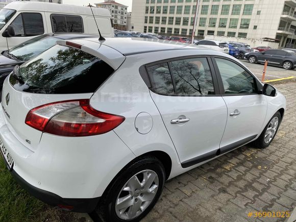 Sahibinden Renault Megane 1.5 dCi Touch 2014 Model 