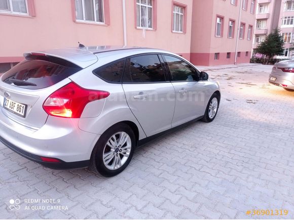 Sahibinden Ford Focus 1.6 Ti-VCT Style Plus 2011 Model