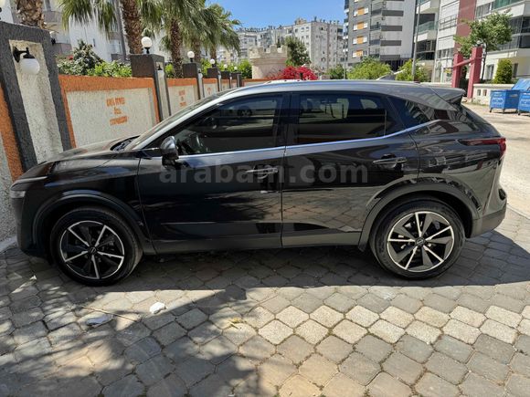 Sahibinden Nissan Qashqai 1.3 DIG-T Sky Pack 2023 Model 
