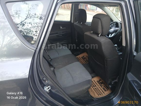 Sahibinden Kia Ceed 1.6 Concept 2010 Model